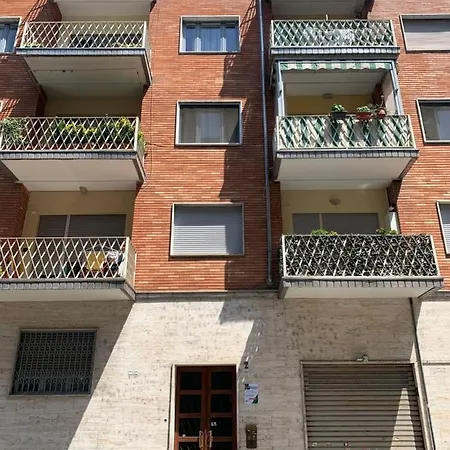 Apartment San Donato District Colourful *